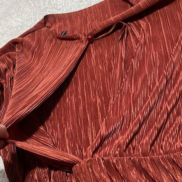 EUC- ASOS - 6. Open Back Romper - Picture 6 of 8